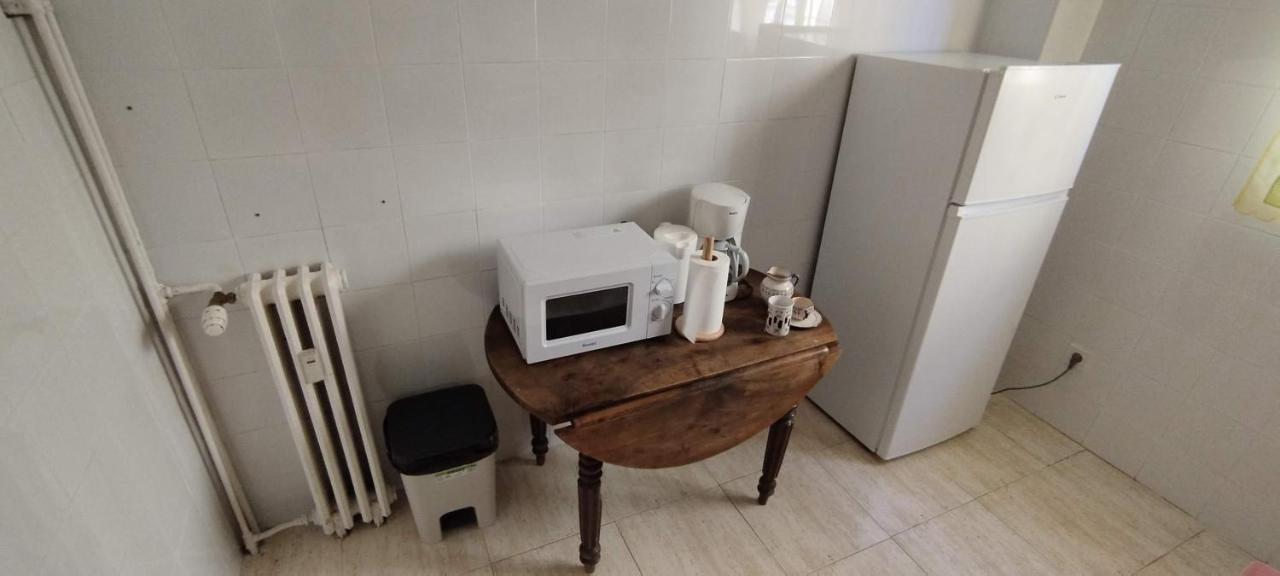 Apartamento Al Lado Del Museo Dali 菲格拉斯 外观 照片