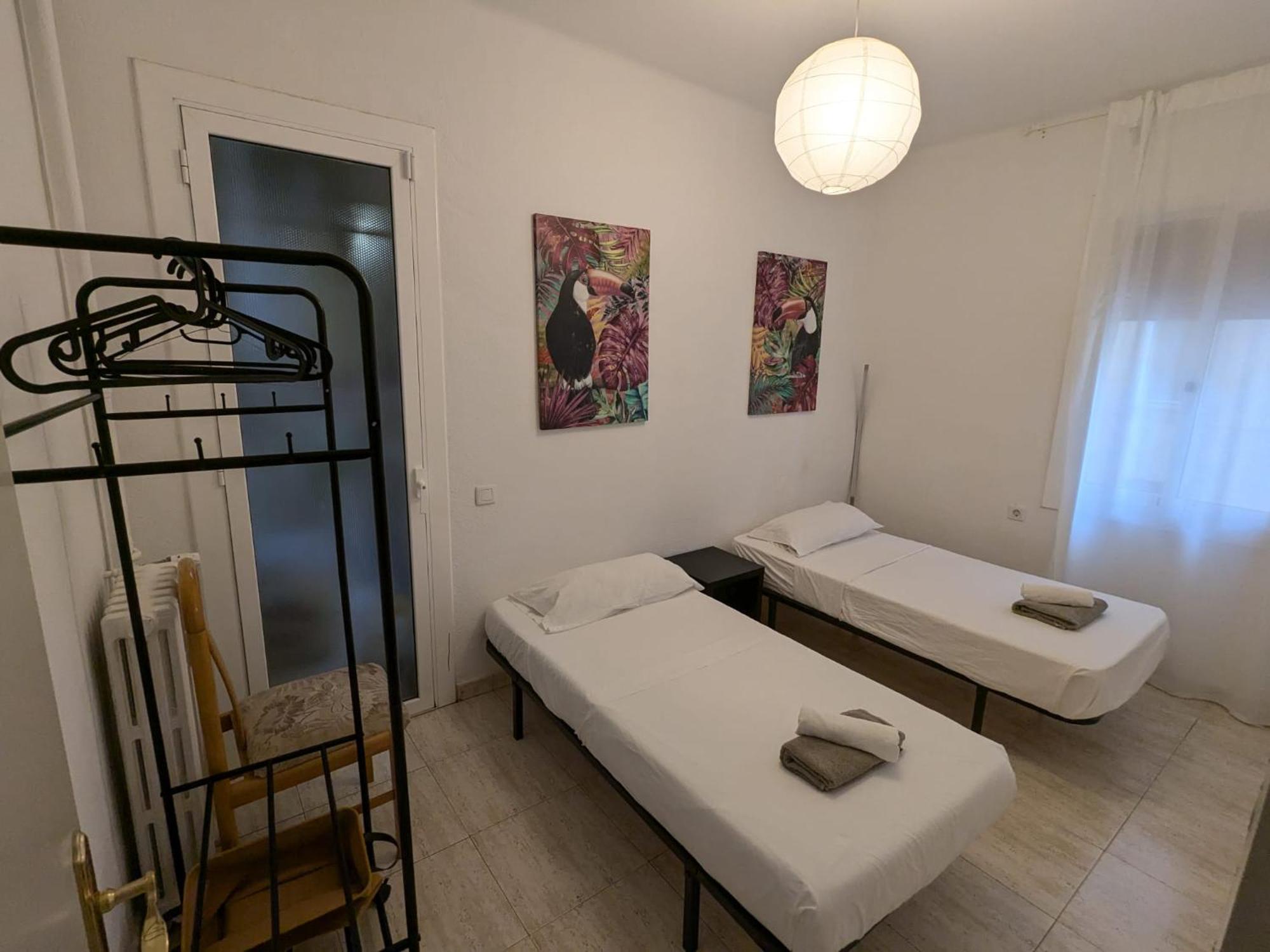 Apartamento Al Lado Del Museo Dali 菲格拉斯 外观 照片